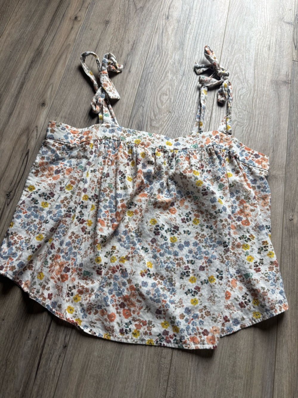 a.n.a Floral Tie-Shoulder Cami - White with Blue, Yellow & Peach Floral Print XL